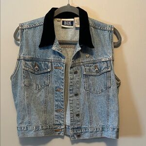 VINTAGE - Bill Blass Blue Denim Vest with Black Velvet Collar - Rare Find
